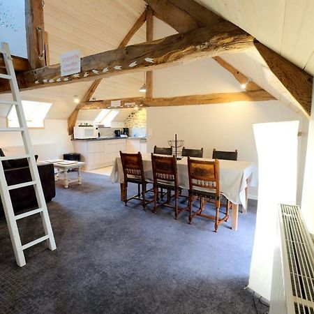 Le Logis De Mordreuc Apartment Pleudihen-sur-Rance Exterior photo